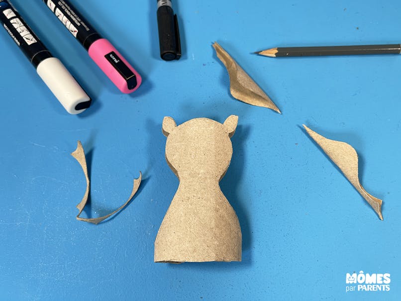 DIY déco récup NOEL - une petite biche en rouleau de carton - Stéphanie  bricole
