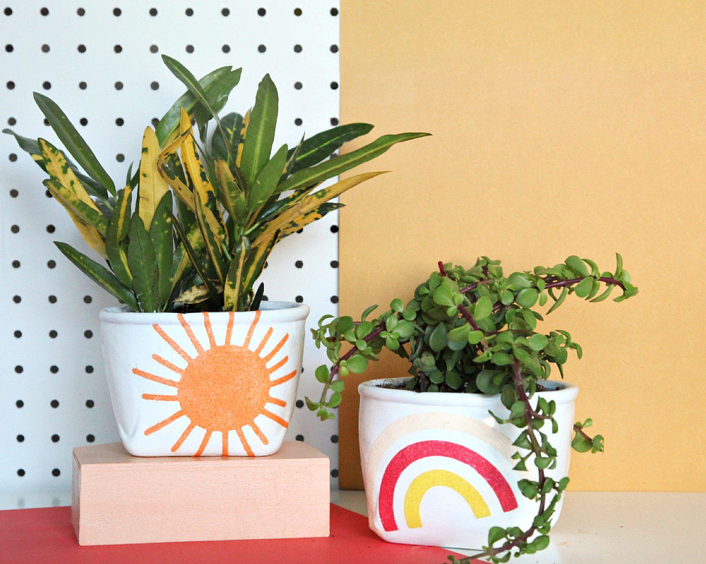 Découvrez 10 projets avec du sable coloré pour les enfants ! | MOMES