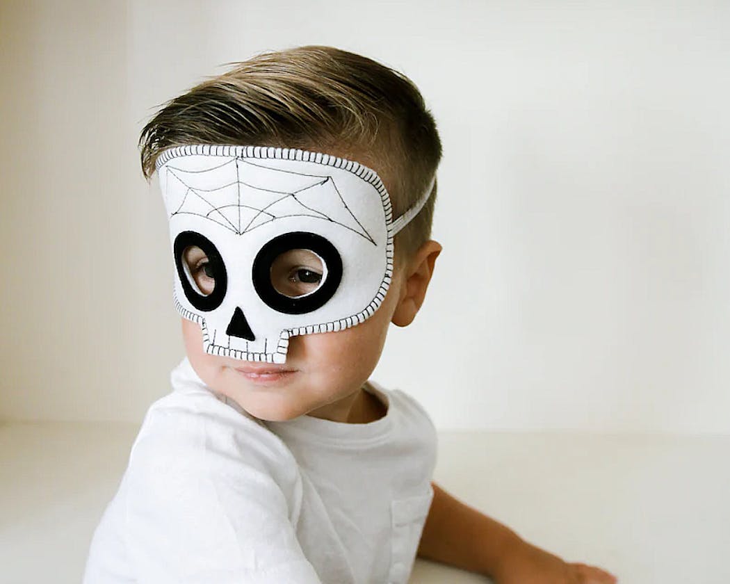 Masque Halloween drôle - enfant - modèle aléatoire
