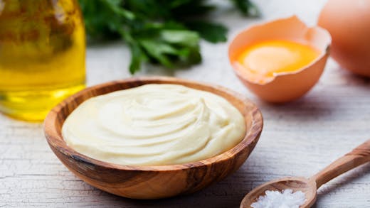 Recette facile : Comment réussir de la mayonnaise maison ?