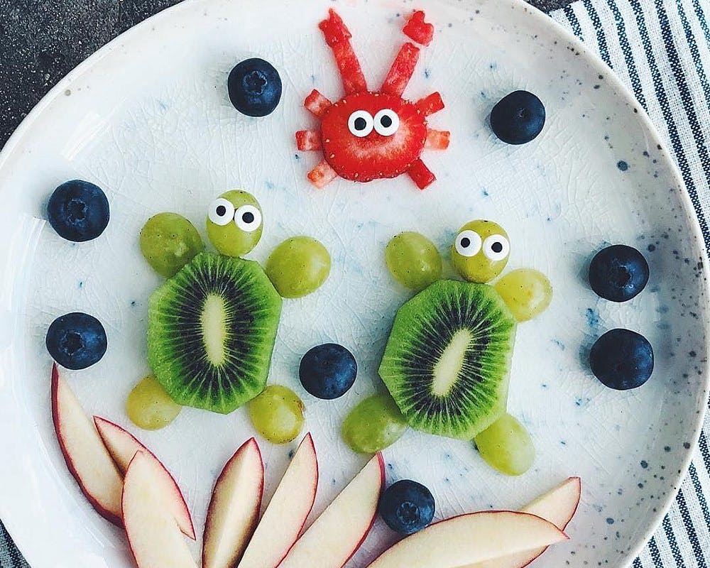 20 idées pour créer une assiette de fruits pour les enfants | MOMES