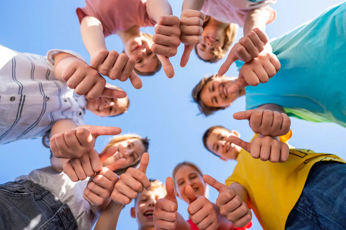 Un petit pouce qui danse | MOMES