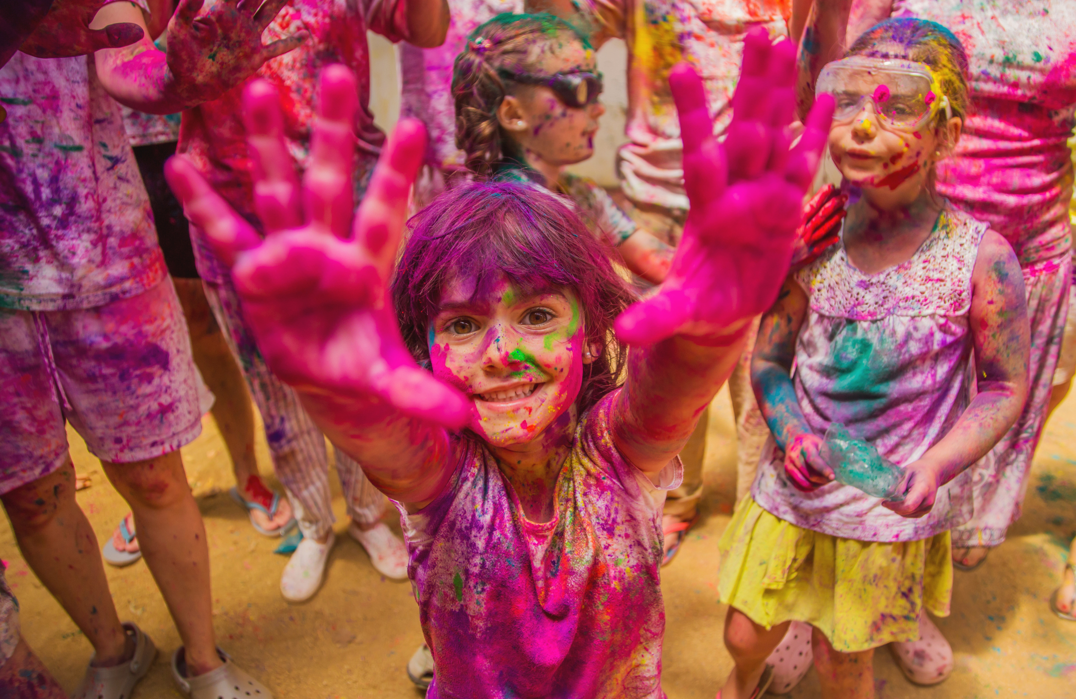 Découvrez comment fabriquer sa poudre Holi maison et l'origine de cette ...
