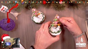 Vidéo - Replay - Mômes Part En Live - décoration de Noël sous cloche
